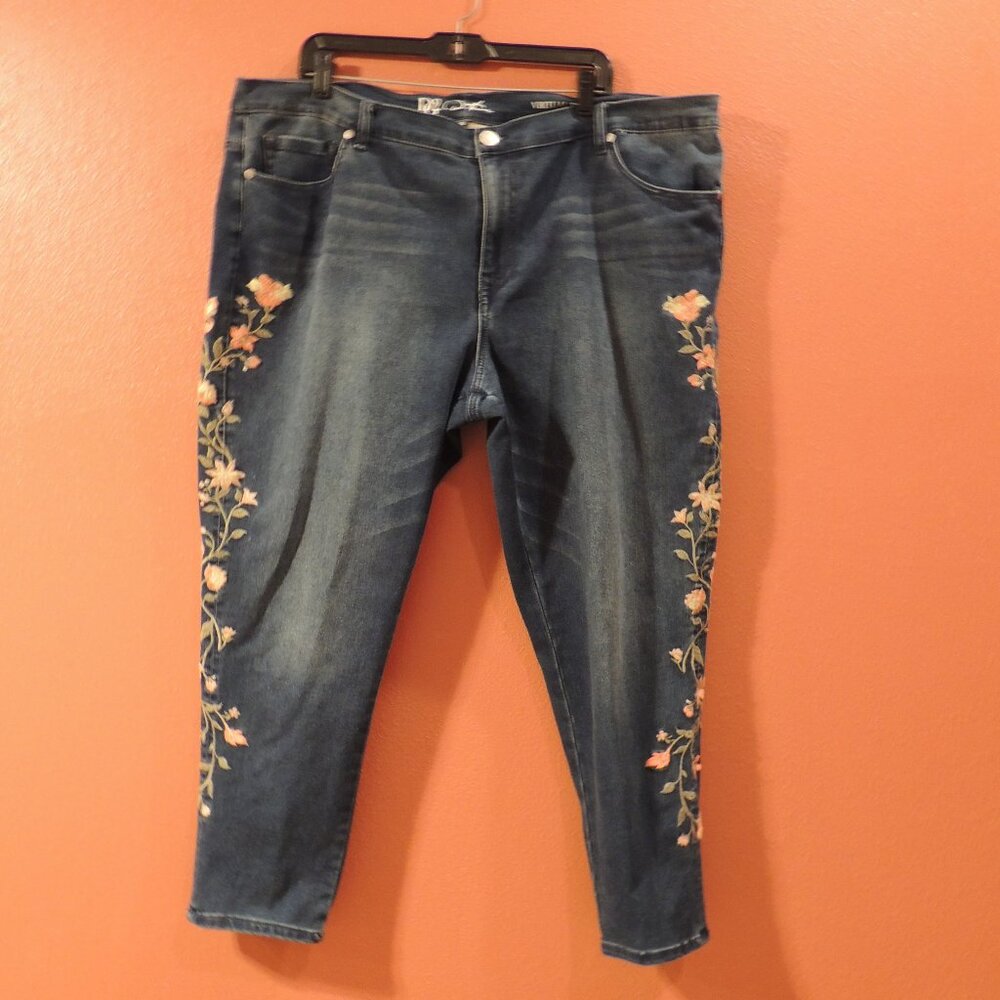 Diane Gilman Jeans Woman 22PW Blue Floral Embroidered Outdoors Denim Blue Jeans